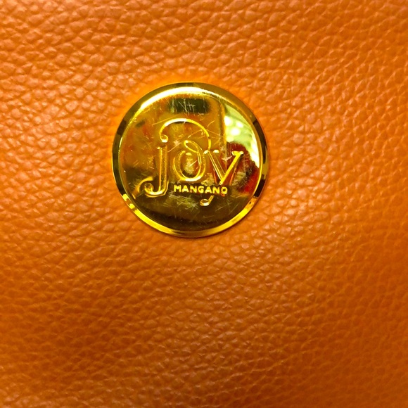 JOY MANGANO brown pebble leather wristlet. - Picture 2 of 10